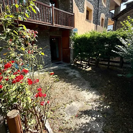 Bijou Du Bourg - Monolocale Con Giardino דירה *