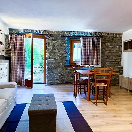Bijou Du Bourg - Monolocale Con Giardino
